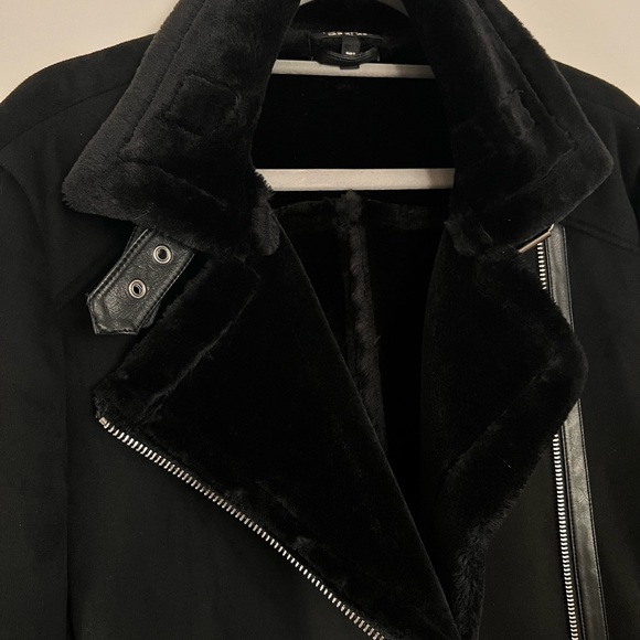 Topshop Black Faux Suede
Shearling Biker Jacket Size 6 - Picture 7 of 10